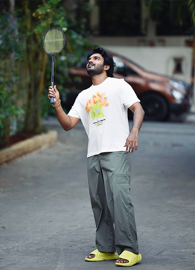 Tollywood Actor Kiran Abbavaram Birthday Special Photos19