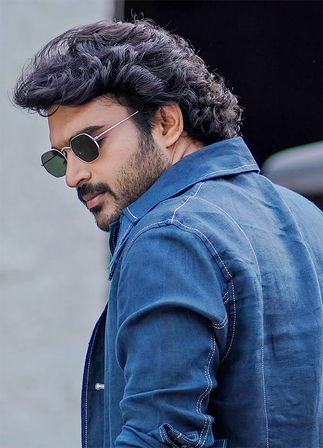 Tollywood Actor Kiran Abbavaram Birthday Special Photos9