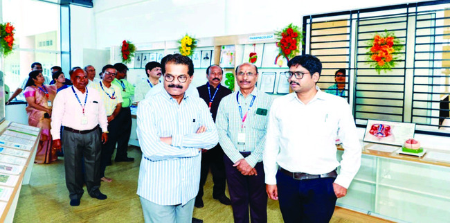 తాగునీటి కోసం కార్యాలయం ముట్టడి 3