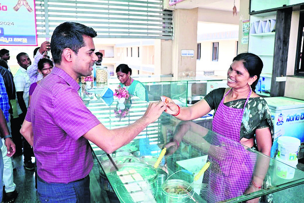 పారిశుద్ధ్య నిర్వహణ, పచ్చదనంపై దృష్టి1