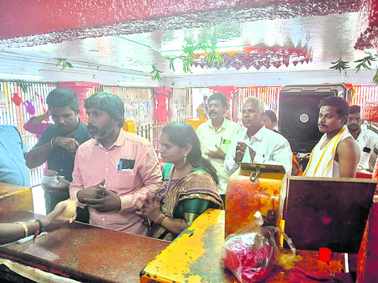 గ్రామగ్రామాన వైద్య పరీక్షలు2