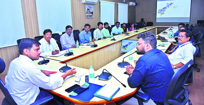 15 నుంచి గ్రామ సభలు నిర్వహించాలి 1