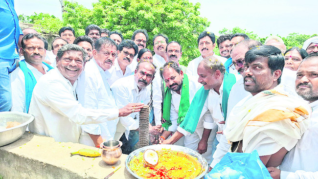 వైరా రిజర్వాయర్ నుంచి సాగునీటి విడుదల1