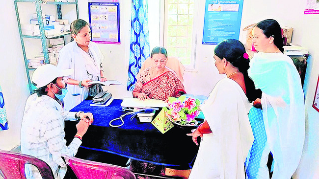 ఎంపీ సిఫారసుతో నలుగురికి సీఎంఆర్ఎఫ్2