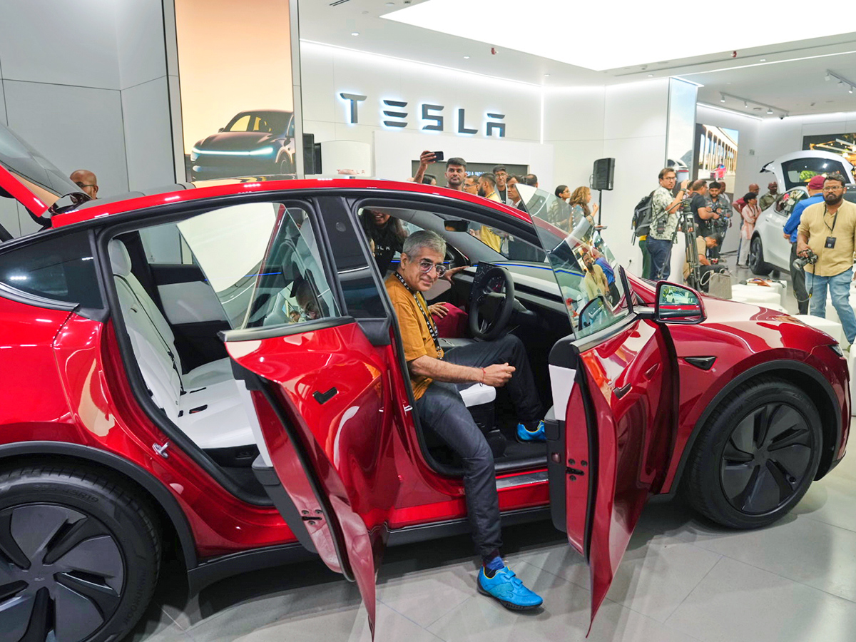 Tesla Model Y Vehicle inauguration of India first Tesla showroom in Mumbai 3