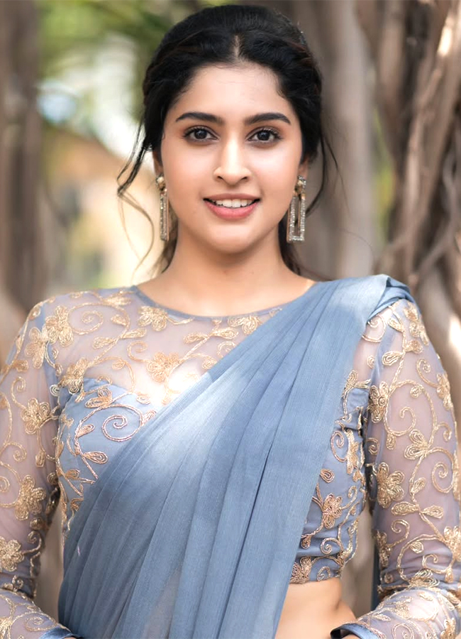 Tollywood Actress Tanya Ravichandran Shares Photo BoyFriend4