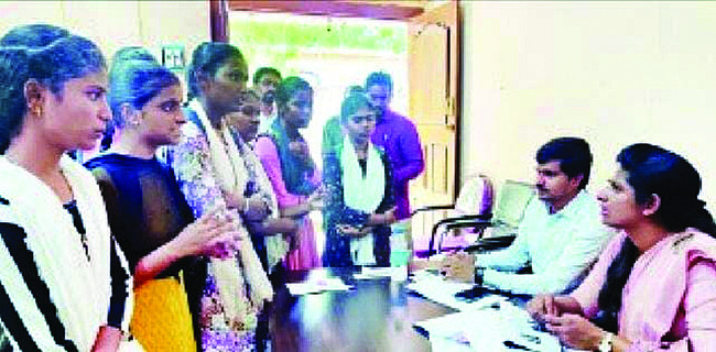 బైక్‌చోదకులపై కొరడా3