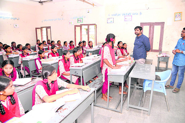 గ్రామాల అభివృద్ధికి సమష్టిగా కృషి1