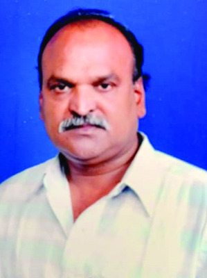 పన్ను వసూలులో  నిర్లక్ష్యం వద్దు : డీపీఓ2