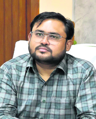 పండుటాకులకు ఆదరణేది?1
