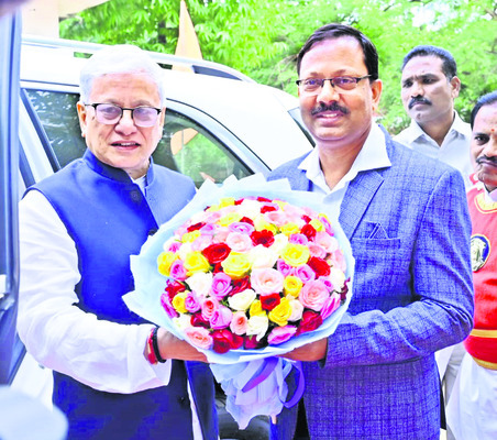 బెటాలియన్‌ను సందర్శించిన గవర్నర్‌ 1