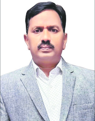 జిల్లా ఇన్‌చార్జి  డీఎంహెచ్‌ఓగా ధనరాజ్‌ 
2