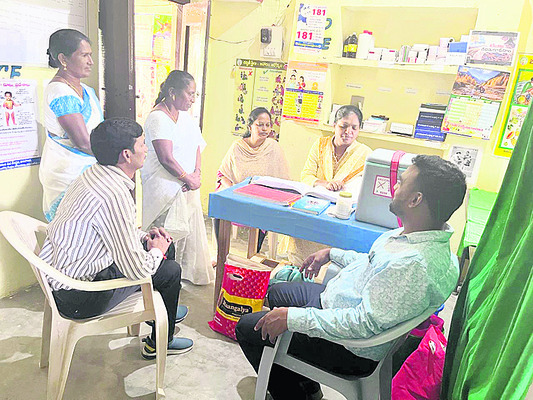 కళాశాలల్లో ప్రవేశాలు పెంచండి
2