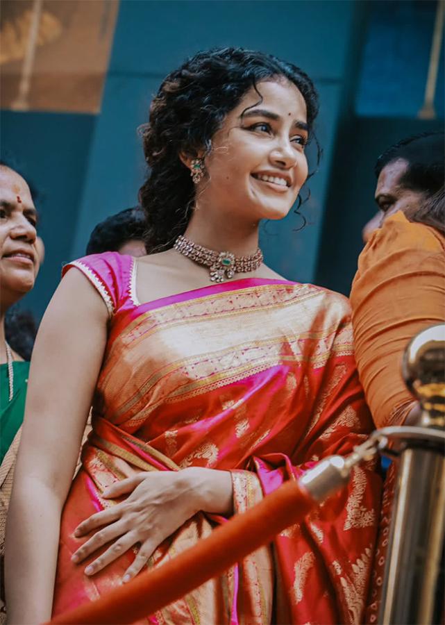 Actress Anupama Parameswaran at Karimnagar Photos14