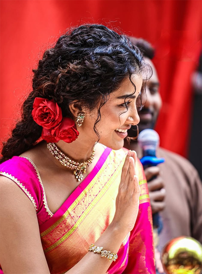 Actress Anupama Parameswaran at Karimnagar Photos4