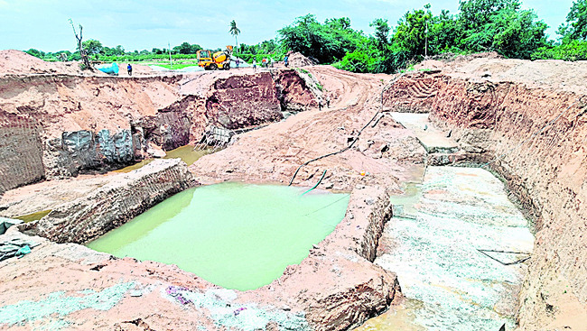 పనులు ఇలా! పంటల సాగు ఎలా? 1