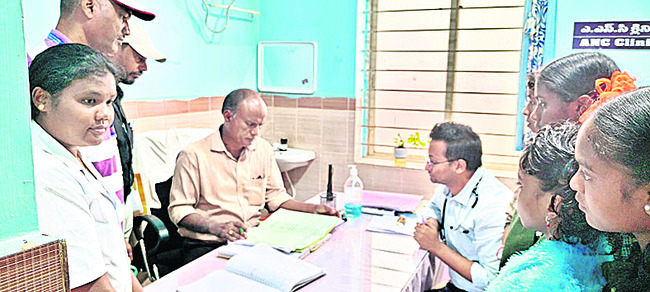 రోగులకు సకాలంలో వైద్య సేవలు1