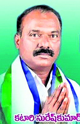 వైఎస్సార్‌సీపీ టీయూ అధికార ప్రతినిధిగా సురేష్‌ 1