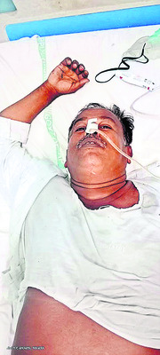 రుణదాతల ఒత్తిడి..ఇద్దరు ఆత్మహత్యాయత్నం1