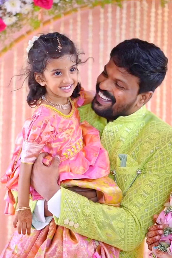 Bigg Boss Fame Adi Reddy Wife Kavitha Seemantham Function Photos12