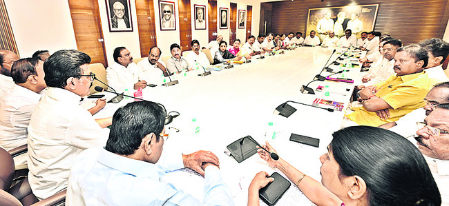 ● గళం జ్వలింప చేద్దాం! ● ఉభయ సభల్లో ఢీకి డీఎంకే రెడీ ● 2