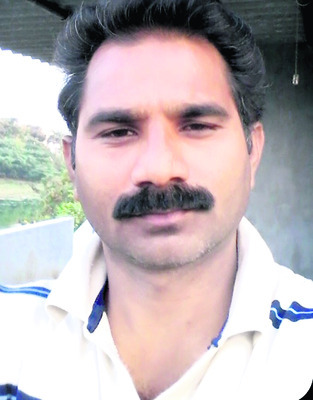 బదిలీ చేశారు.. జీతాలు ఆపారు 2