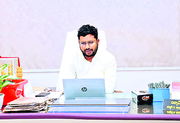 వసతి గృహాలపై  నిరంతరం పర్యవేక్షణ2
