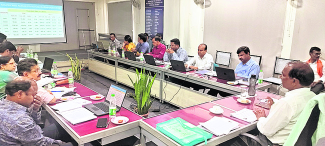 గెలిచే వారికే టికెట్లు
1