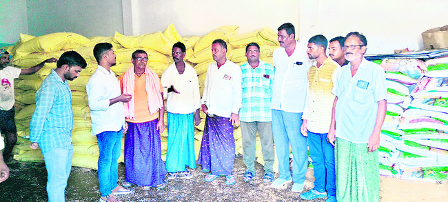 21న ఖమ్మం మార్కెట్కు సెలవు
1