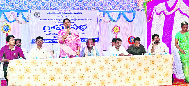 స్వర్ణ కవచధారణలో రామయ్య2