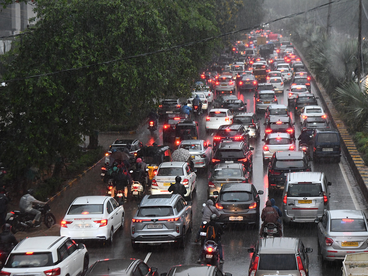 Heavy Rain in Hyderabad Today18