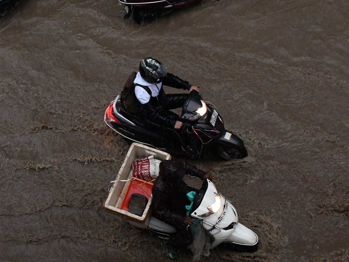 Heavy Rain in Hyderabad Today19