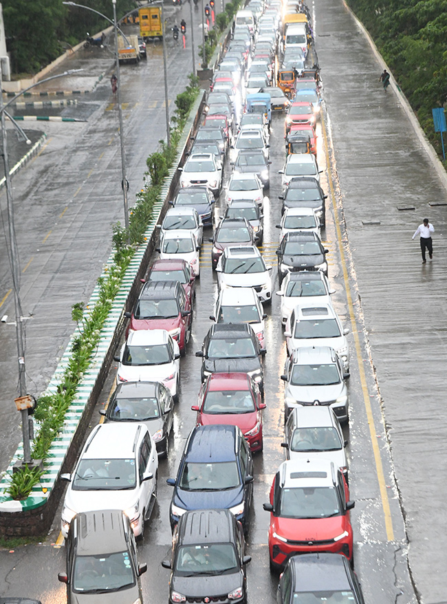 Heavy Rain in Hyderabad Today9