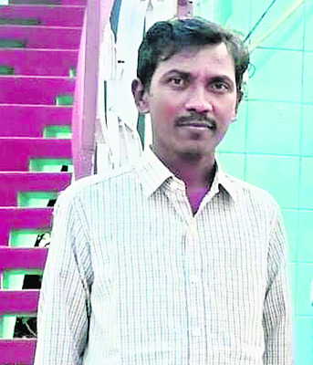 రైలుకింద పడి వ్యక్తి ఆత్మహత్య
2