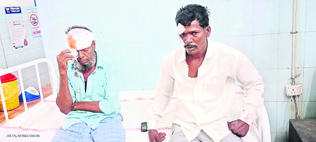 రోడ్డు ప్రమాదంలో యువకునికి తీవ్ర గాయాలు
1