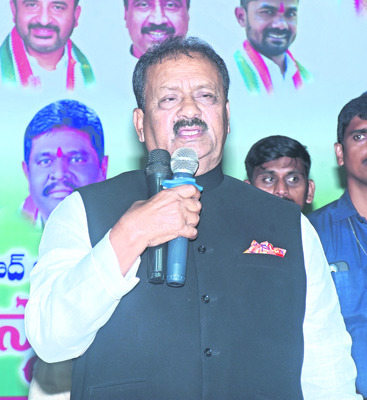 డబుల్‌ ఇంజిన్‌ సర్కార్‌తో లాభం లేదు2