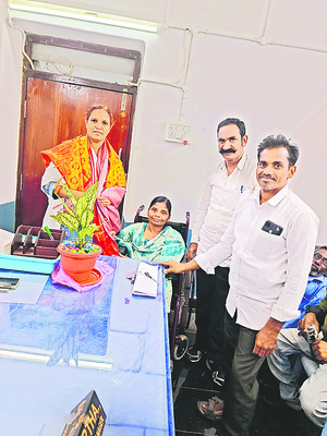 8 కేజీల గంజాయి పట్టివేత 2