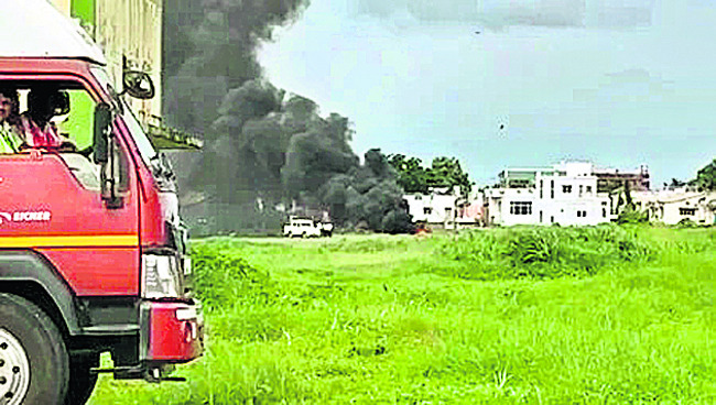 విమానాశ్రయంలో మాక్‌ డ్రిల్‌1