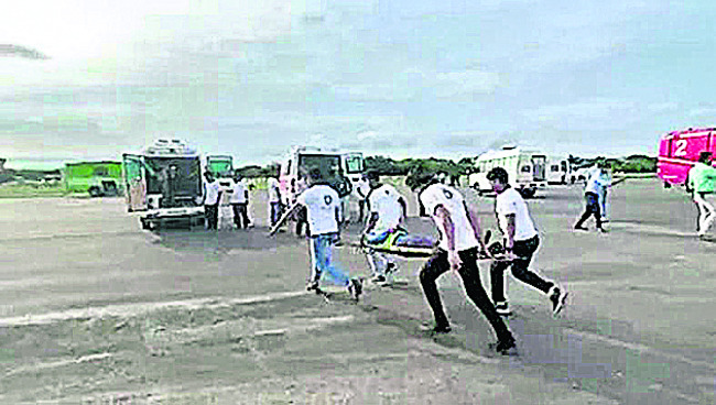 విమానాశ్రయంలో మాక్‌ డ్రిల్‌2
