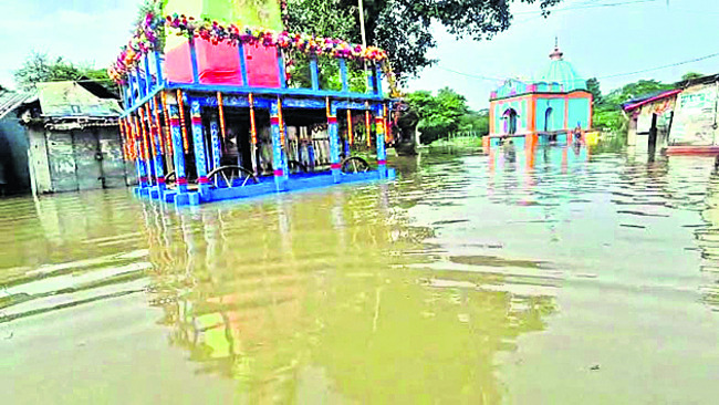 ప్రమాదకరంగా సువర్ణరేఖ ప్రవాహం1