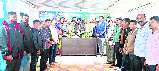 ఘనంగా ఎమ్మెల్యే విశ్వేశ్వరరాజు జన్మదిన వేడుకలు1