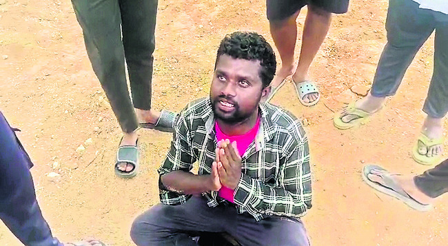 దళిత యువకునిపై అమానుష దాడి1