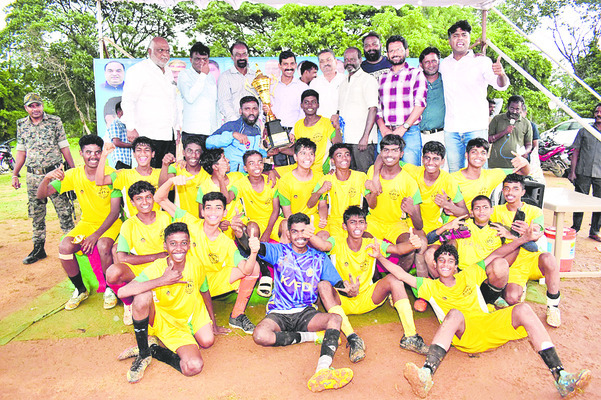ధ్రువపత్రాల పరిశీలనకు 183 మంది విద్యార్థులు 1