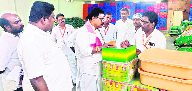 భక్తులకు సంతృప్తికర   దర్శనమే లక్ష్యం 1
