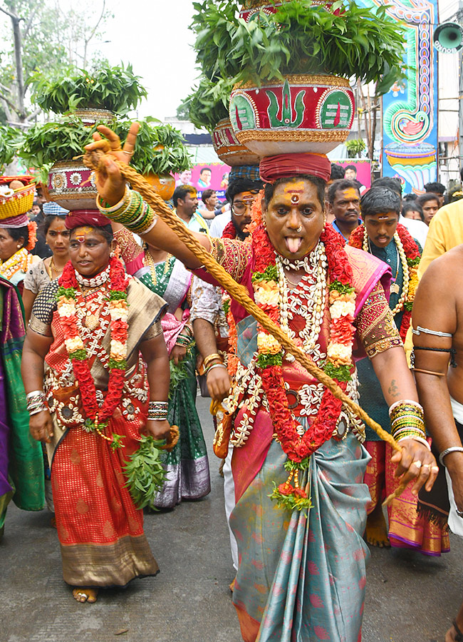 Bonalu Festival 2025 : Balkampet Yellamma Kalyanam 2025 Photos23