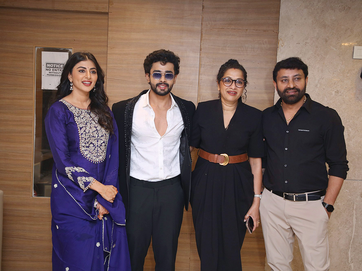 Gautham Krishna Solo Boy Movie Pre Release Event Photos16