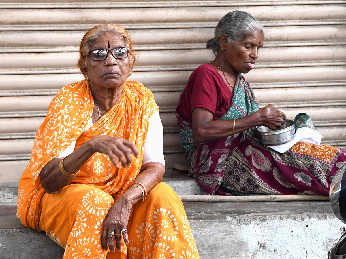 Ration Shops Re Open In Andhra Pradesh Photos13
