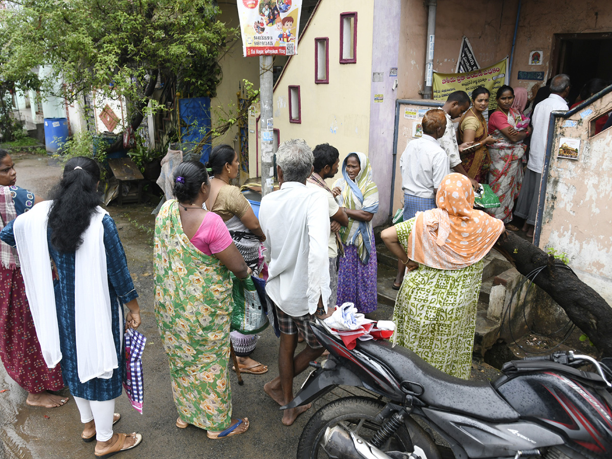 Ration Shops Re Open In Andhra Pradesh Photos4