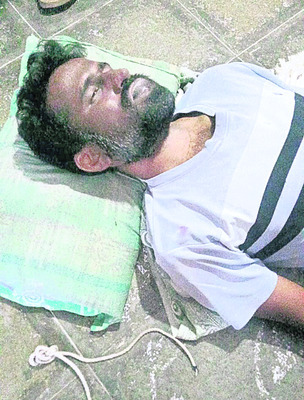 డీఎస్పీ మహేశ్ అంత్యక్రియలు పూర్తి4