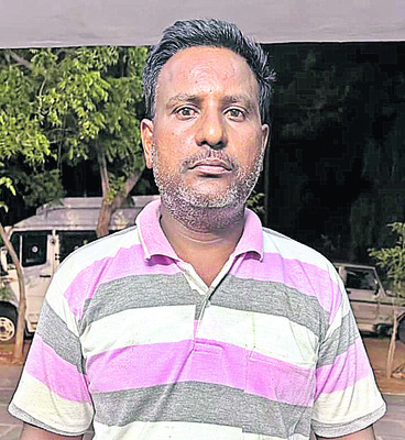 ప్రవర్తన మార్చుకోలేదని భార్యను కడతేర్చాడు 2